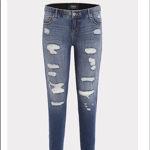 Torrid bombshell skinny jeans 👖 16S